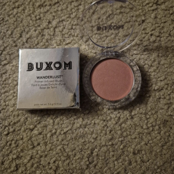 Buxom Wanderlust Primer-Infused Blush Dolly - Picture 1 of 4